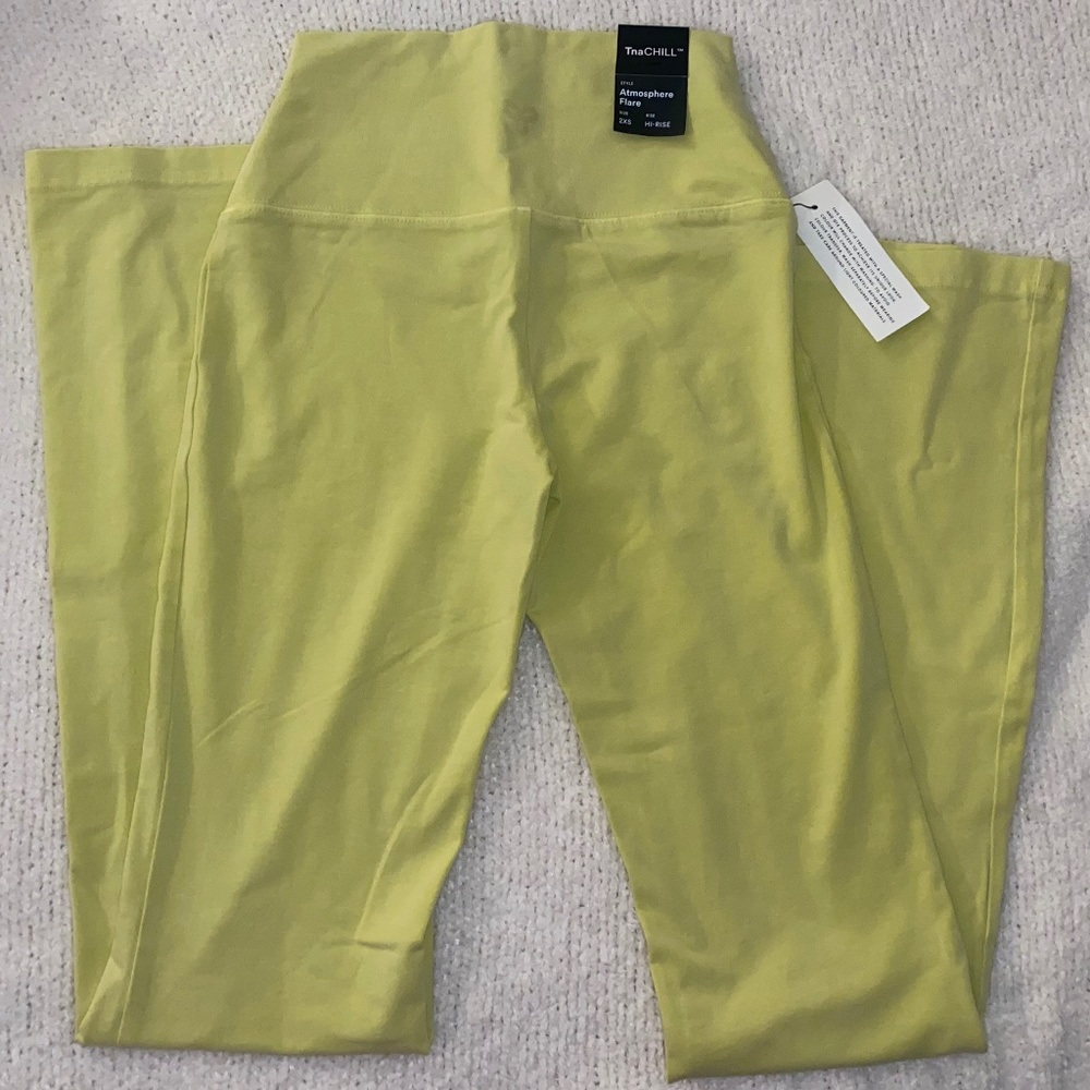 Aritzia Flare Leggings - Picture 4 of 10